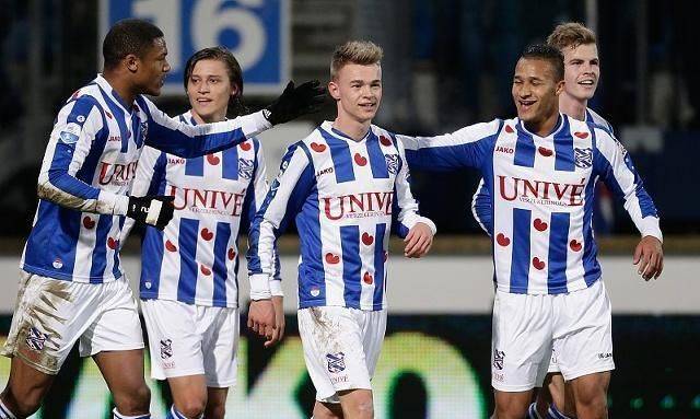 一代足球健 一代足球健