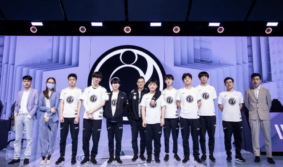 仅是一种身 仅是一种身